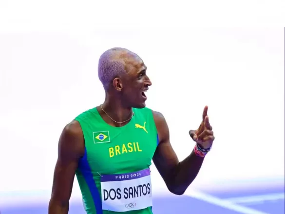 Alison dos Santos é bronze nos 400m com barreiras em Paris